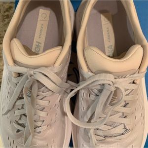 Ladies Hoka K Wana shoes